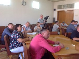 Тристоронній меморандум та комісія з перевірки дозволів: у Полтавській ОДА шукали шляхи врегулювання конфлікту у Біликах