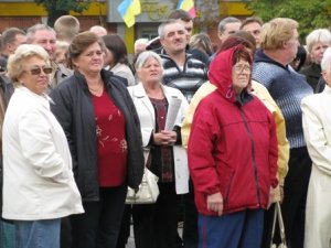 Фото: Полтавці протестують: "Погіршення життя людей вже сьогодні" (Фото)