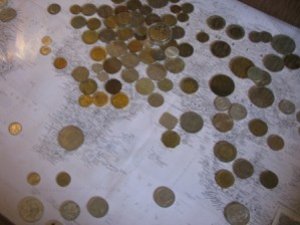Фото: Монети 60 країн світу можна побачити в музеї Панаса Мирного в Полтаві