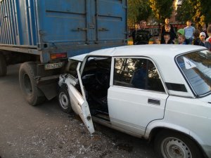 Фото: У Полтаві на вулиці Маршала Бірюзова сталося ДТП