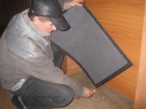 Фото: Полтавський палій дверей не має психічних відхилень, але має психологічні проблеми