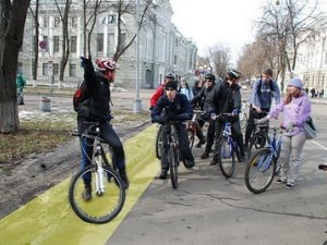 Фото: Я-Репортер. Коли з’являться велодоріжки в Полтаві?