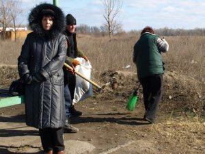 Фото: У Полтаві комунальні служби активно взялися за прибирання міста