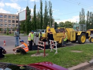 Дороги у Полтаві вже почали ремонтувати