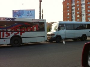 Фото: Я-Репортер. Кілька годин тому в Полтаві сталася автомобільна аварія