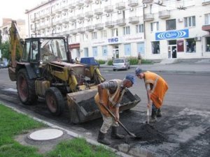 Фото: Коли в місті проведуть капремонт доріг: результати опитування полтавців