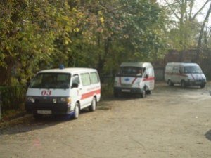 Фото: Трьох  полтавок рятували на святі Першого дзвоника