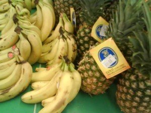 Зарядитись вітамінами: скільки коштують овочі та фрукти у Полтаві