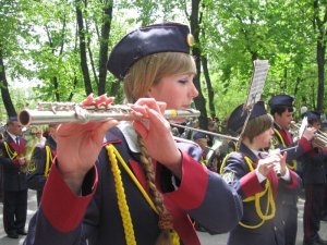 Фото: Марш-парад у Полтаві відбудеться, попри крадіжку духових інструментів