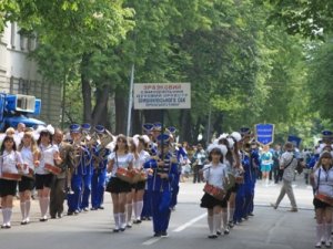 Фото: У Полтаві проходить марш-парад оркестрів
