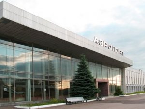 Фото: Полтавський аеропорт не отримав 10 мільйонів євро до «Євро-2012»