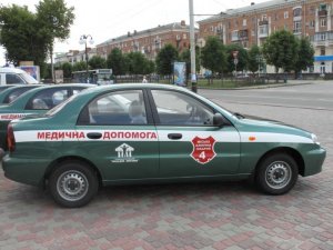 У Полтаві лікарням подарують сьогодні 12 автомобілів