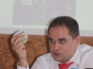 Експерт з Києва розповів полтавцям секрети, як виявити неякісну "згущенку"