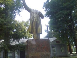Нове опитування: Чи потрібні у Полтаві нові пам’ятники?