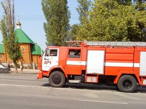 У Полтаві  масштабна пожежа: горить завод