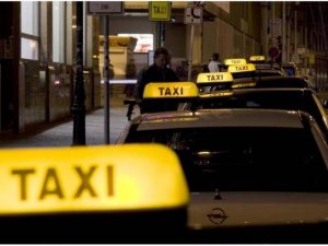 Нове опитування: Що найнеобхідніше впровадити в українському таксі?