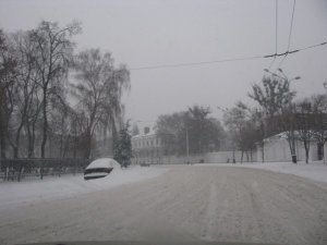Полтава потопає у снігах, техніки – раз-два і нема