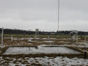 Фото: Полтавський обласний гідрометцентр за крок до занепаду (фоторепортаж)