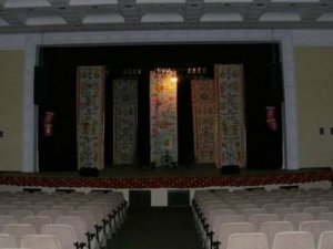 Фото: У Полтаві запланували ремонт підлоги глядацької зали Будинку культури