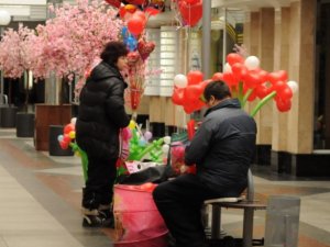 Фото: Свято у Полтаві - не привід дотримуватися закону. Фотофакт