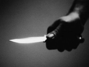 Студент-іноземець, погрожуючи ножем, побив на АЗС полтавця