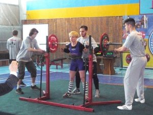 Переможці та призери на Чемпіонаті України з пауерліфтингу (фото)