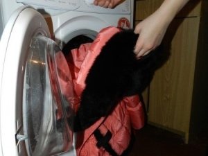 Фото: Як почистити самостійно пуховики, пальта та хутряний одяг