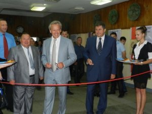 У Полтаві міністр Присяжнюк долучився до відкриття школи інноваційних технологій (фото)