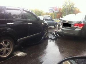 Фото: ДТП у Полтаві: зіштовхнулися два легковика (фото, карта)