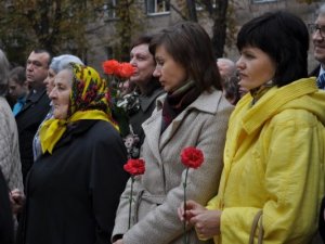 Фото: У Полтаві вшанували пам’ять берегині української пісні Раїси Кириченко (фото)