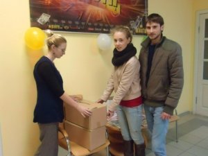 Полтавці взяли участь у акції "Кола": подарували коробки книг для сільських бібліотек