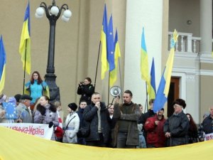 Фото: Полтавці провели "європейський майдан". Фотоогляд