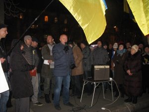 Фото: Євромайдан у Полтаві. 30 листопада