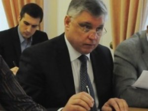 Фото: Юрій Левченко став екс-депутатом Полтавської міськради через мера