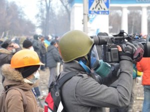 Я-Репортер. Яскраві кадри протистояння у столиці. День і ніч 20 січня (фото)