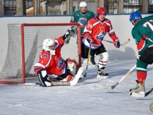 У Гребінці стартував чемпіонат Полтавщини з хокею (фото)