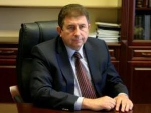 Фото: Удовіченко вимагає від Євромайдану звільнити приміщення Полтавської обласної ради