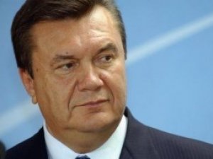 Фото: Президент Янукович ініціював дострокові вибори і повернення до Конституції-2004