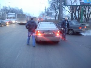 Фото: Я-Репортер. У Полтаві збили велосипедиста і зникли з місця пригоди