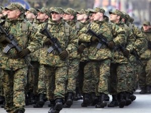 Фото: Рада оголосила мобілізацію в армію через воєнний стан в Україні
