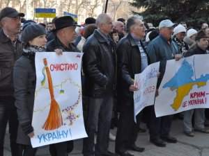 Фото: "Крим - це Україна" - наголосили в Полтаві