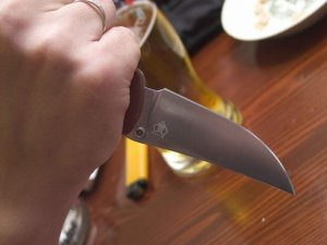 Фото: На Полтавщині чоловік ударив ножем кохану