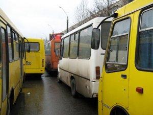 Фото: Полтавські перевізники підуть до мера вимагати підвищення цін на проїзд