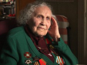 92-річна полтавка Тамара Петренко розповіла волонтерам про страхіття війни