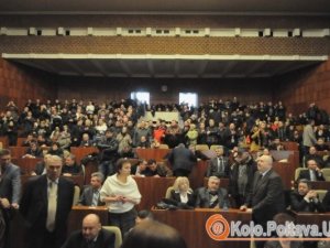 Фото: Після Великодня депутатів скликають на сесію Полтавської обласної ради