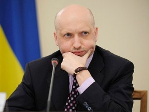 Турчинов розповів про можливі провокації на 9 травня