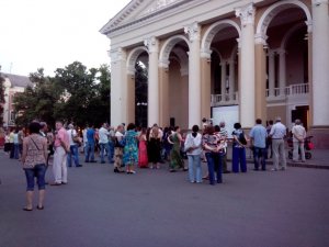 На полтавській площі показали виставу під відкритим небом