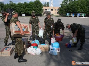 Фото: Полтавці поїдуть на Схід до полтавських військових: «Коло» збирає передачу