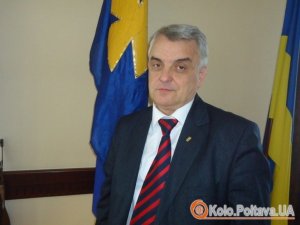 У Полтаві Порошенко може звільнити губернатора Віктора Бугайчука