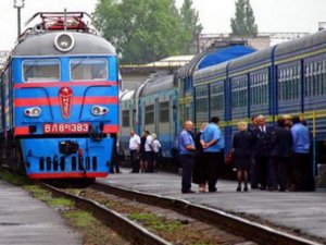 Біженців зі Сходу у Полтаві все більше: куди звертатись, які документи мати